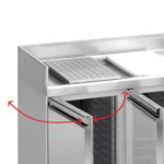 Porte à fermeture automatique et verrouiller à 100 °