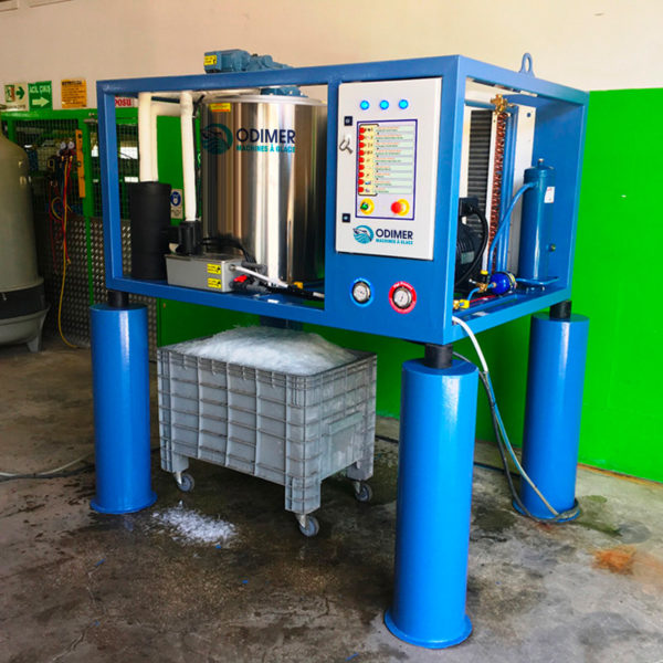 Machine à glace écaille tropicalisée produisant 3 tonnes/j